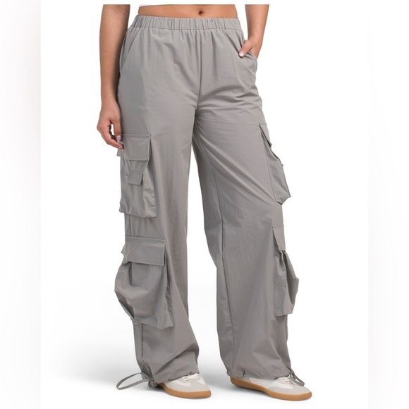 Gold Hinge Parachute Cargo Pants Gray Wide Leg Drawstring Hem Size Medium NWT - Picture 1 of 5